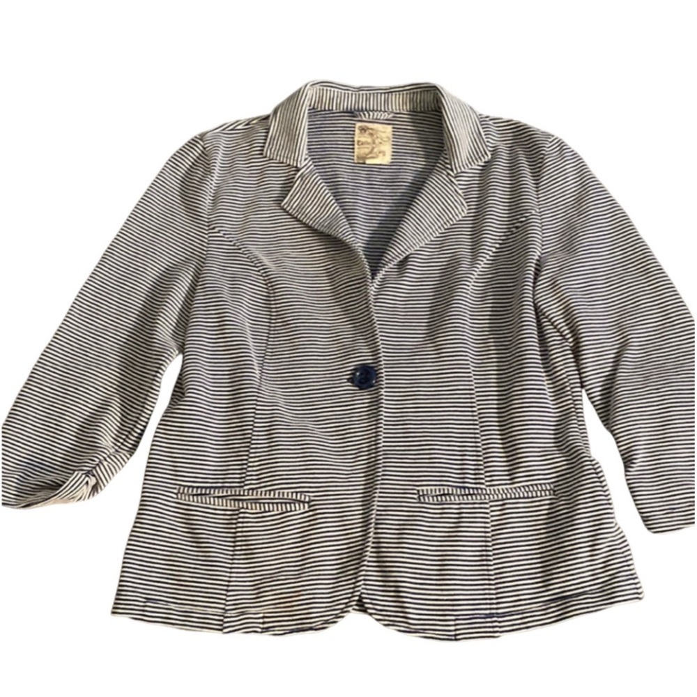 Tulle Original Clothing blazer. Blue/white stripe. Size L. 3/4 ruched sleeves.
